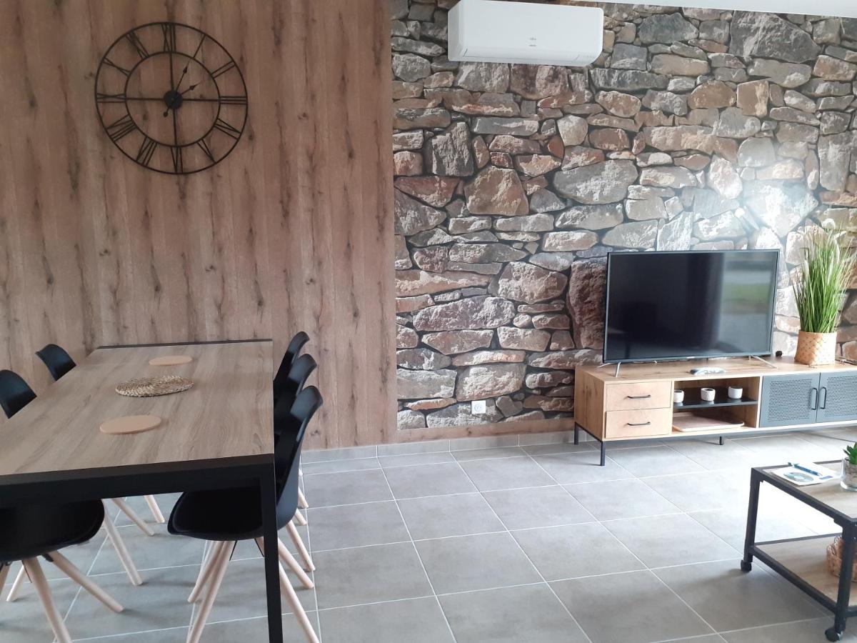 Les Locs Du Grazel Villa Ruoms Exterior photo