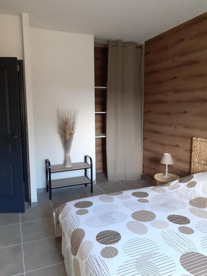 Les Locs Du Grazel Villa Ruoms Exterior photo